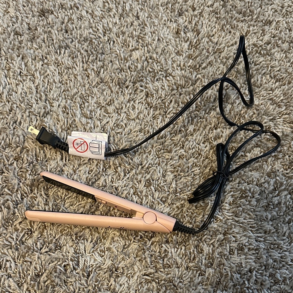 Mini Hair Straightener